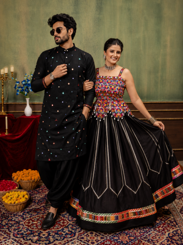 Hit Designe In Navratri Couple Combo Collection
